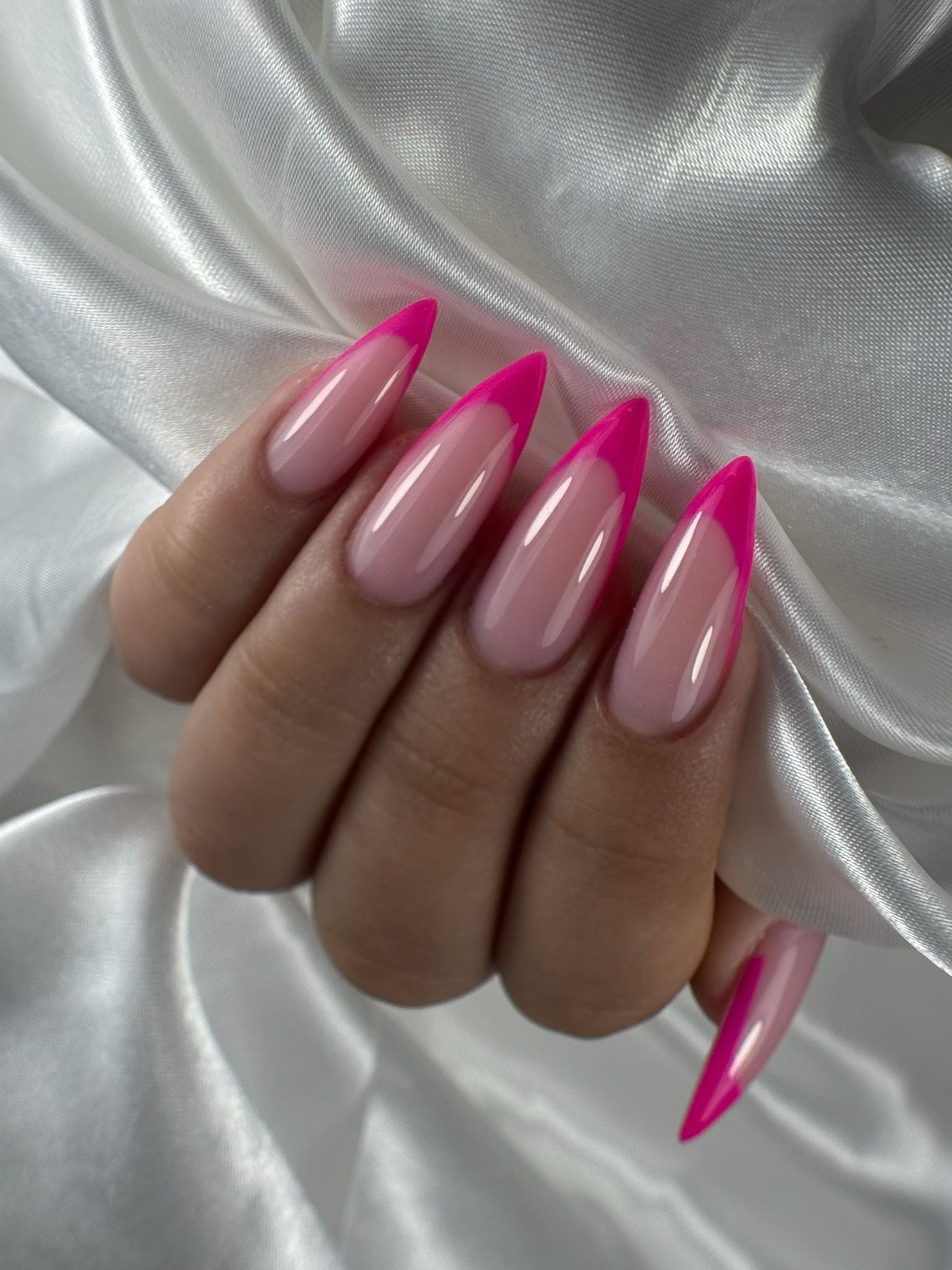 סטרונג ראבר בייס בצבע - קלואי R2